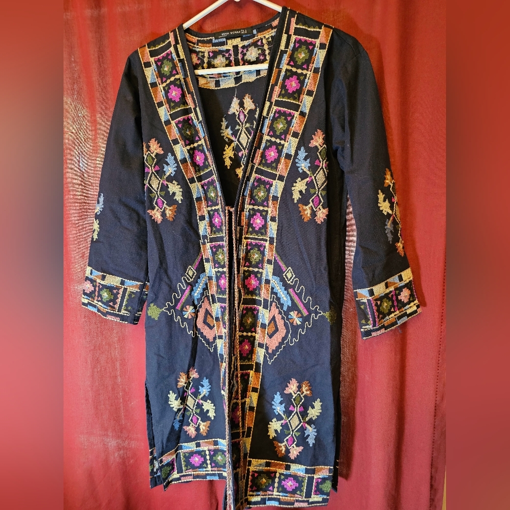 Zara embroidered kimono
